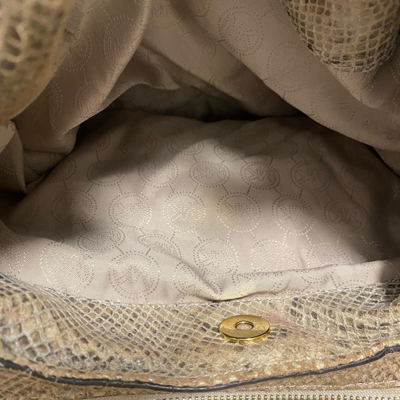 Michael Kors Beige Python Effect Leather and Suede Bedford Hobo Purse Tote Bag - Picture 11 of 16